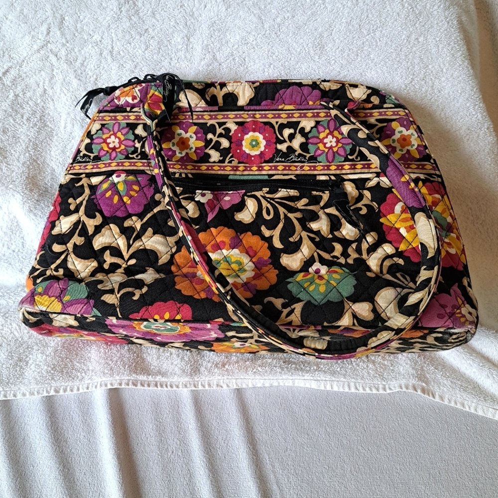 NWOT Vera Bradley Holiday Weekend Bag